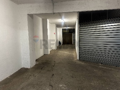 Foto Posti auto in Via Sant'alberto 27, Genova Sestri Ponente di 13 m²