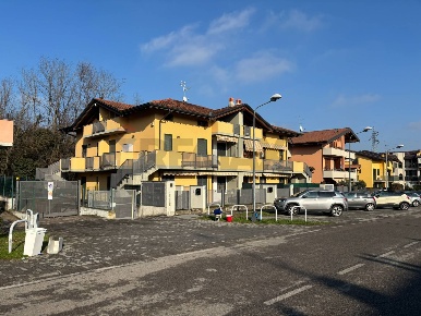 Foto Appartamento a Brembate di 150 m² con 4 locali in vendita