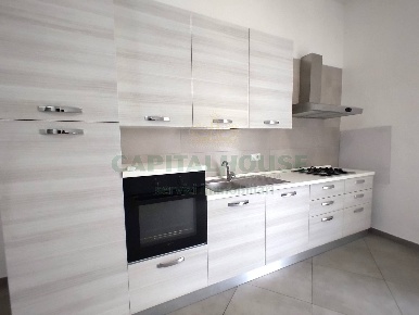 Foto Appartamento in piazza San Pietro, Santa Maria Capua Vetere di 80 m²