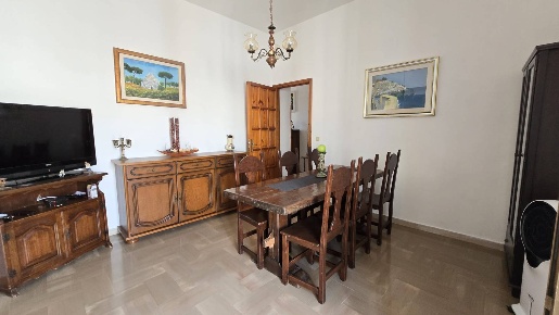 Foto Casa indipendente a Spongano di 140 m² con 5 locali in vendita