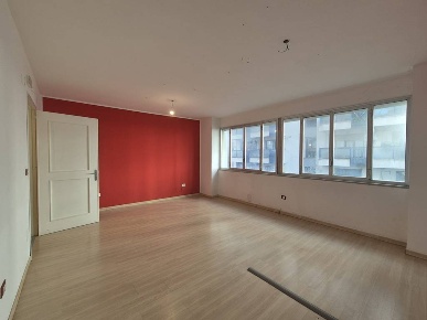 Foto Ufficio in Via Briuccia 52, Palermo Resuttana di 134 m² con 5 locali