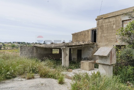 Foto Terreno agricolo a Ispica di 25955 m² in vendita