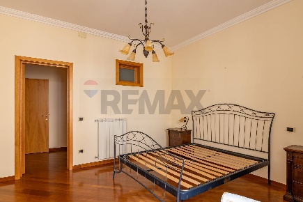 Foto Casa indipendente in Via Rosolino Pilo 4, Ragusa Centro di 186 m²