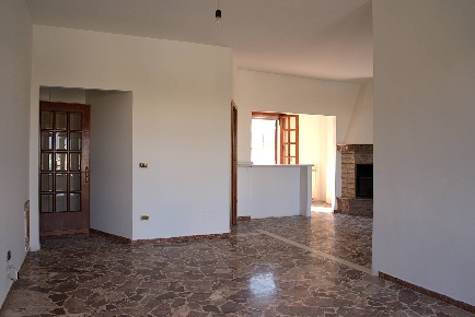 Foto Casa indipendente a Soleto Centro di 210 m² con 6 locali in vendita