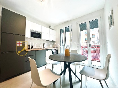 Foto Appartamento in Via Mascarella, Bologna Irnerio di 35 m² con 1 locali