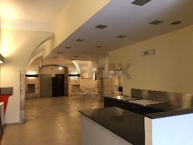 Foto Locale commerciale in Via della libertà 6, Putignano di 180 m²