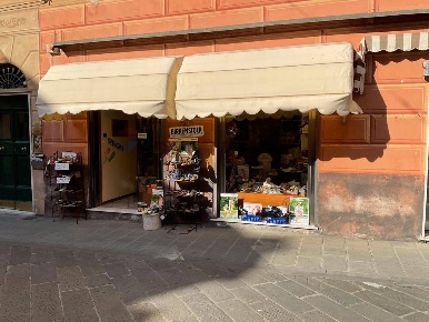 Foto Attività commerciale a Camogli Centro di 40 m² con 2 locali in vendita