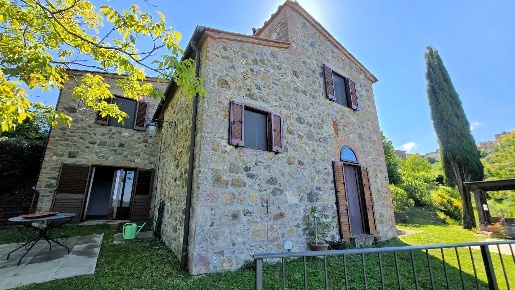 Foto Rustico in Via della Repubblica, Roccastrada Roccatederighi di 180 m²