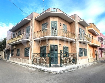 Foto Casa indipendente in Via gaetano salvemini 0, Novoli di 360 m²
