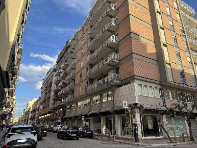 Foto Appartamento in Via abate gimma 148, Bari Murat di 170 m² con 7 locali