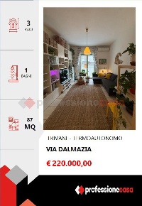 Foto Appartamento in Via DALMAZIA 43, Bari Umbertina - Madonnella di 89 m²