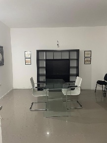 Foto Negozio in Corso Roma 78, Brindisi Centro Storico di 25 m² in affitto