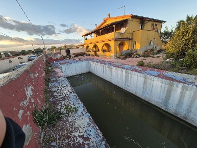 Foto Villa singola in Via giulio verne 152, Siracusa Fanusa di 152 m²