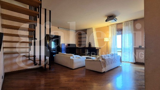 Foto Attico in Via Manfredi 110, Piacenza Stadio di 180 m² con 4 locali