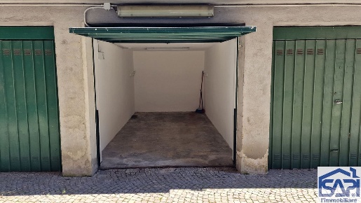 Foto Box in VIA MECENATE, Milano Viale Ungheria - Mecenate di 12 m²