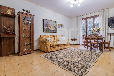 Foto Appartamento in via Superga, Bovisio-Masciago di 110 m² con 3 locali