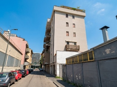 Foto Box in via Giuseppe Giannini, Milano Certosa di 17 m² con 1 locali