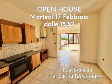 Foto Casa indipendente a Ponsacco Centro di 75 m² con 4 locali in vendita