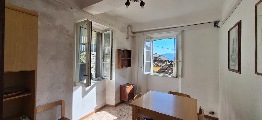 Foto Casa indipendente a Borgo a Mozzano Cune di 100 m² con 5 locali