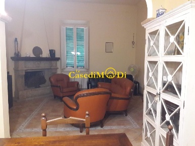 Foto Appartamento a Livorno Quercianella di 135 m² con 4 locali in vendita