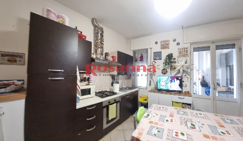 Foto Appartamento a Livorno Coteto di 55 m² con 4 locali in vendita