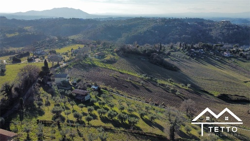 Foto Terreno edificabile in LOCALITA' CACCIA DEL PRINCIPE, di 8000 m²