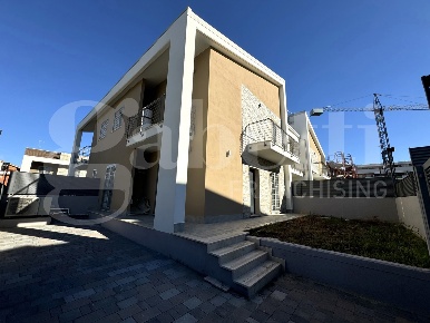 Foto Villa unifamiliare in Via J.Kennedy 13, Marino Frattocchie di 122 m²