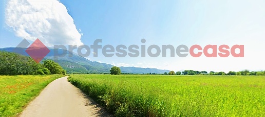 Foto Terreno agricolo in Via SELVOTTA 0, Aquino di 8400 m² in vendita