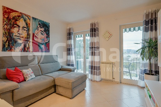 appartamento in vendita a La Spezia in zona Canaletto / Buonviaggio / Migliarina