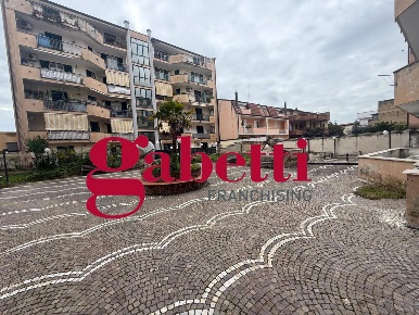 Foto Appartamento in Via Campania 90, Caserta Tredici di 136 m² in vendita