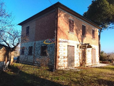 Foto Loft a Sinalunga di 250 m² con 8 locali in vendita