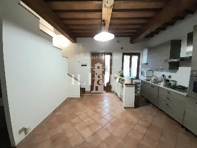 Foto Casa indipendente a Campi Bisenzio Torricella di 50 m² con 2 locali