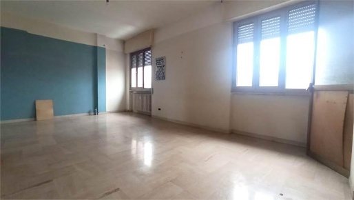 Foto Appartamento a Pistoia Centro Storico di 100 m² con 4 locali