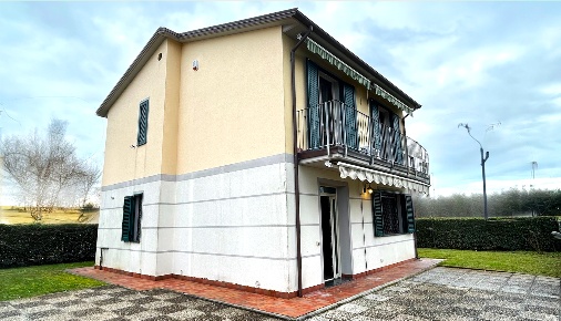 Foto Casa indipendente a San Giuliano Terme Pontasserchio, Pappiana