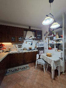 Foto Appartamento a Collesalvetti Vicarello di 65 m² con 3 locali