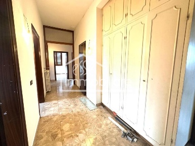 Foto Appartamento a Empoli Serravalle - Tinaia di 120 m² con 6 locali