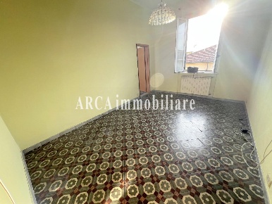 Foto Appartamento a Pietrasanta di 80 m² con 4 locali in vendita