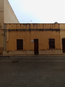 Foto Casa indipendente in via Principe Umberto, Erice Casa Santa di 140 m²