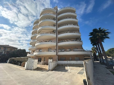 Foto Appartamento in Via San Francesco 9/A, San Benedetto del Tronto
