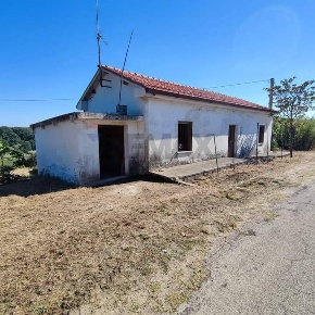 Foto Villa unifamiliare in Via San Rocco 426, Giuliano Teatino di 80 m²