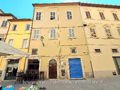Foto Appartamento a Ascoli Piceno di 60 m² con 4 locali in vendita