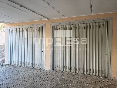 Foto Posti auto in via resistenza, Paese Centro di 26 m² con 1 locali