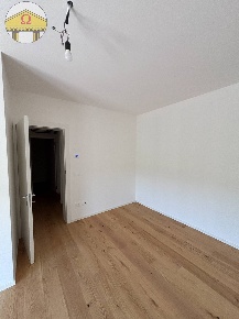 Foto Case semi ndipendenti a Volpago del Montello di 200 m² con 5 locali