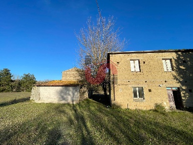 Foto Rustico in C.da Piano Morra snc, Benevento Mulini, Porta Rufina