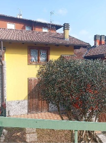 Foto Villa a schiera in via 3 settembre 3, Val Brembilla Gerosa di 68 m²