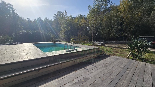 Foto Villa unifamiliare a Cervaro di 160 m² con 4 locali in vendita