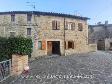 Foto Appartamento a Force di 64 m² con 4 locali in vendita