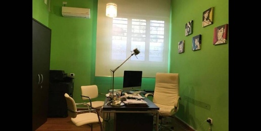 Foto Ufficio in Via Giustiniano, Napoli Soccavo di 60 m² con 1 locali