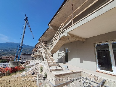 Foto Appartamento a Ascoli Piceno di 100 m² con 6 locali in vendita