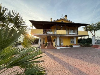 Foto Villa unifamiliare in Monsampolo del Tronto, Monsampolo del Tronto